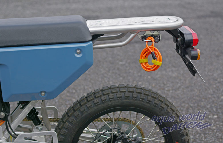 ���C���[���g�т��đ��s���邽�߂Ƀ��b�N������� �w�����b�g���b�N�L�b�g �Q���T���p