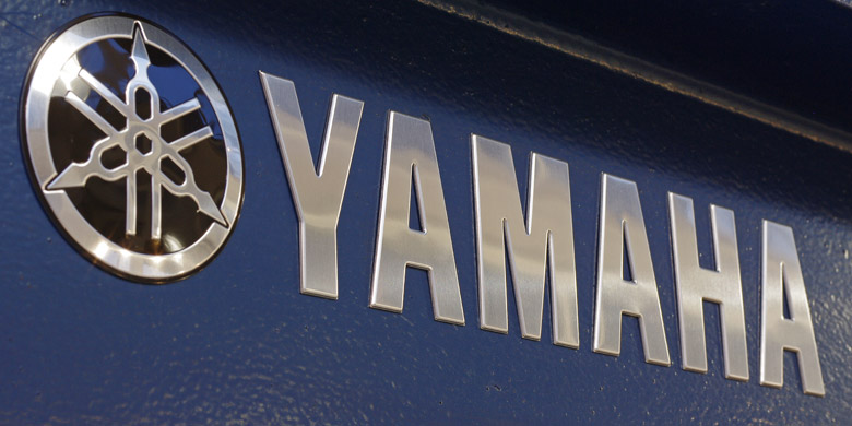 ヤマハ フルロゴ 音叉マーク yamaha抜き文字 大型立体エンブレム f2d u4114 00