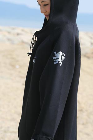 美品】QUAKYSENSE ウェットコート XL ブラック フード付 ロング 楽天