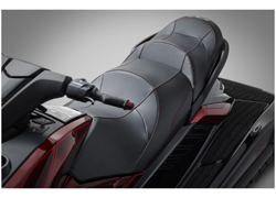 �N���[�U�[�V�[�g 2026 YAMAHA