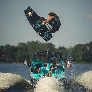 2019 hyperlite riot nova